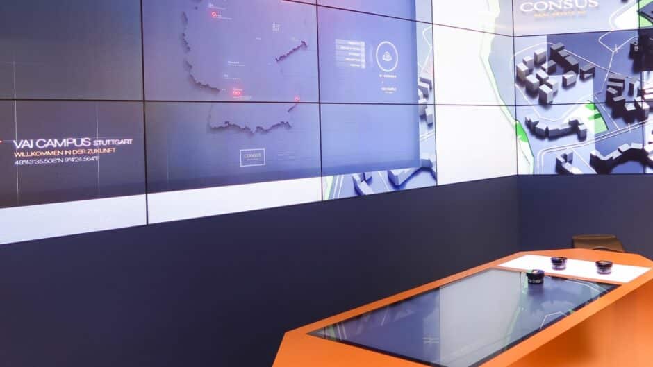 Interaktive Touchscreens für CONSUS Real Estate › PAGE online